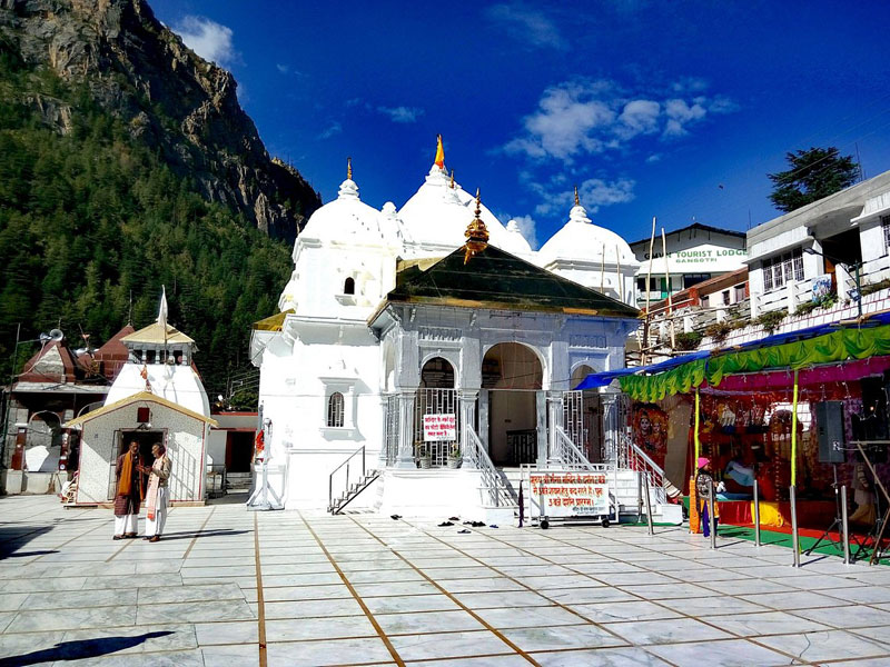 assets/images/Gangotri-yatra.jpg